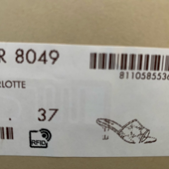 WOMEN'S GUCCI X ADIDAS NAPPA LEATHER MULE, HEEL, SANDAL, SLIDE SIZE 7 US/ 37 IT - Picture 11 of 11